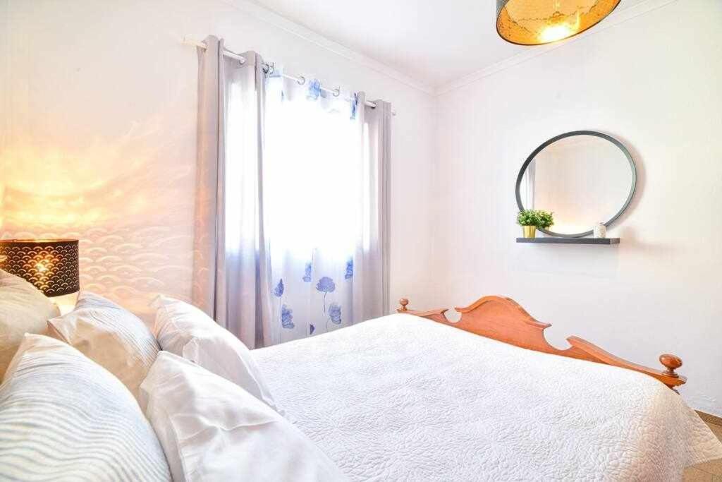 Apartamento com pátio Algoz Esterno foto